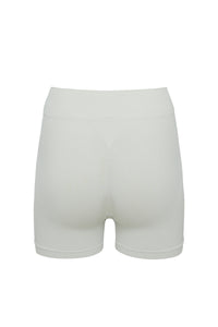 SeamlessFlow Mid Rise Scrunch Shorts