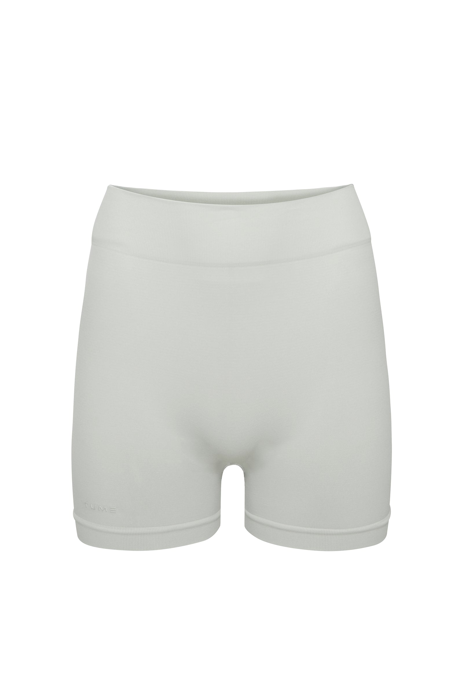 SeamlessFlow Mid Rise Scrunch Shorts