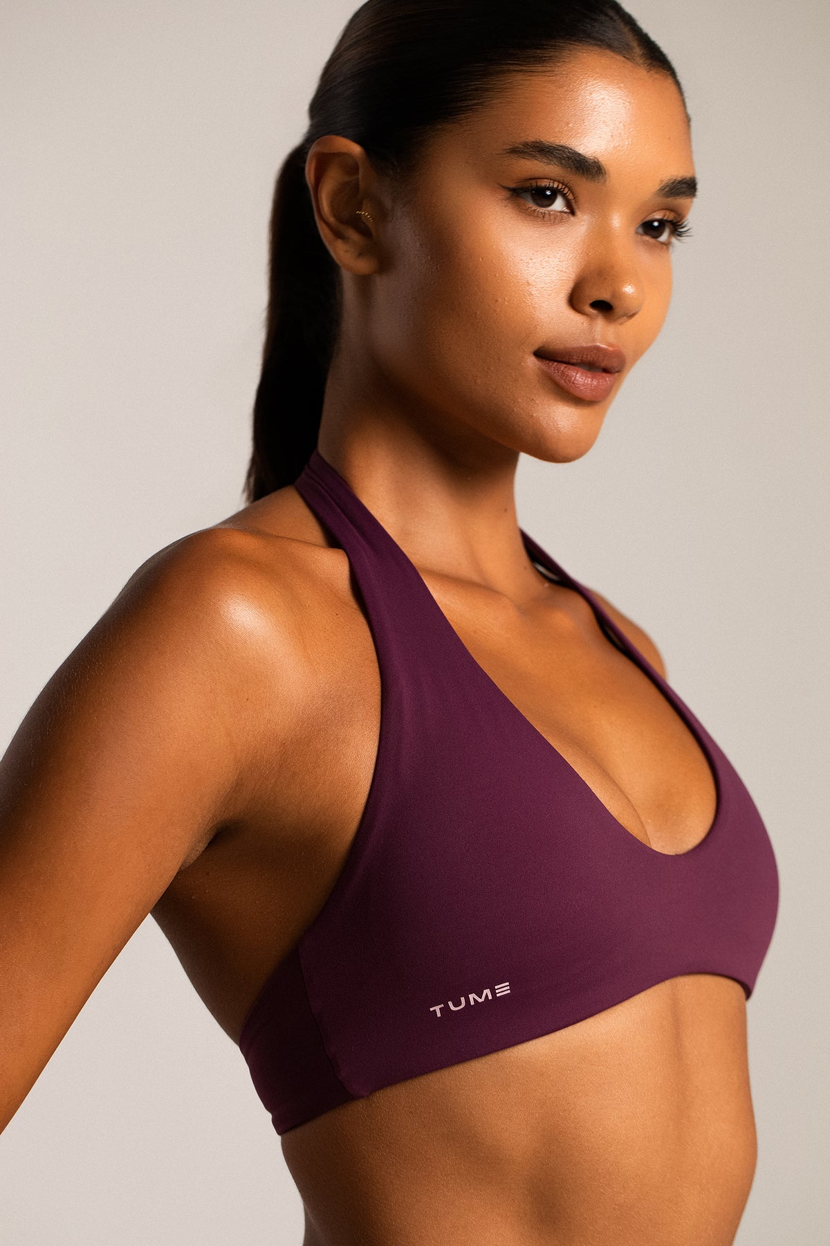 AirMotion Halterneck Sports Bra