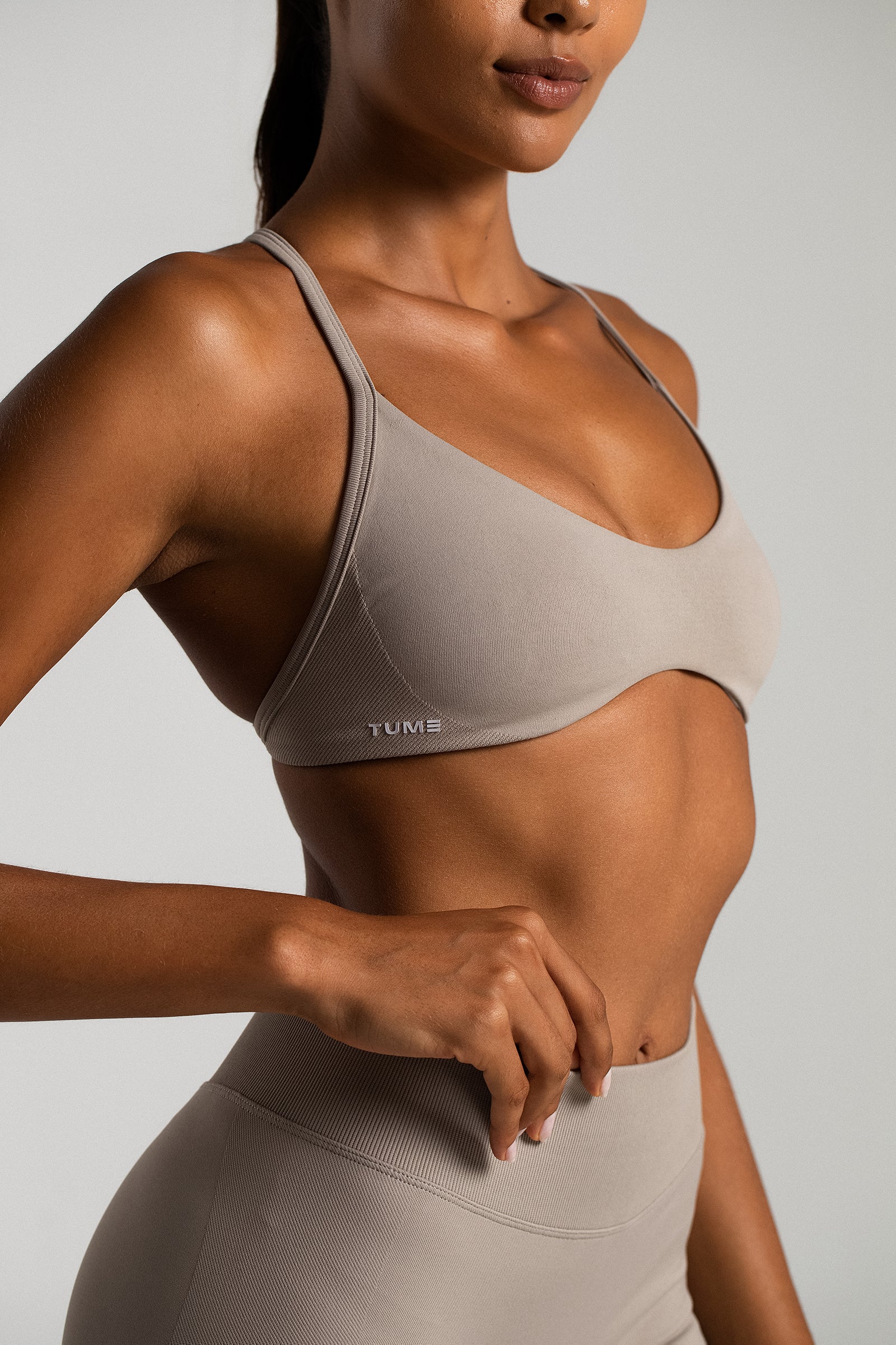 SeamlessUltimate Strappy Sports Bra