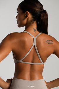 SeamlessUltimate Strappy Sports Bra