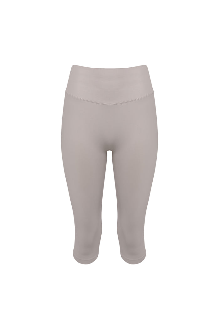 SeamlessUltimate High Rise Capri Leggings