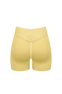 SeamlessUltimate High Rise Shorts