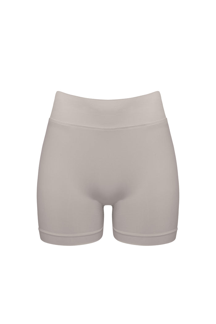 SeamlessUltimate High Rise Shorts